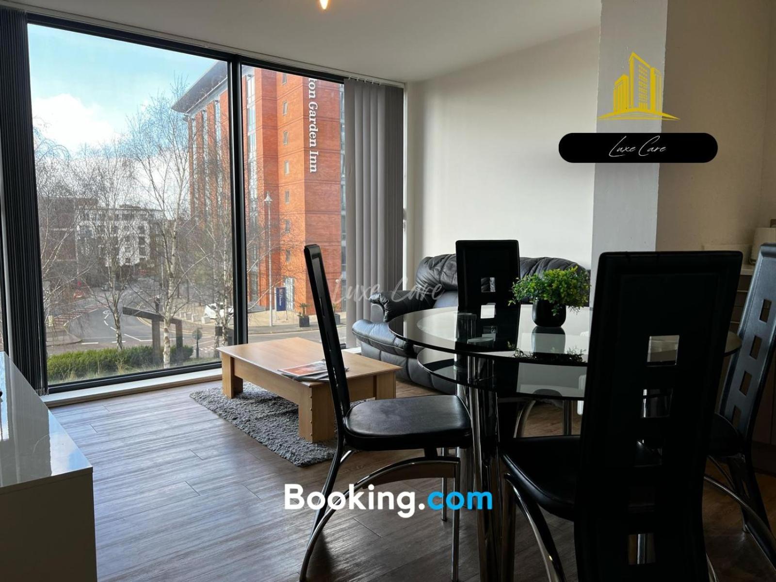 Last-Minute Specials L Book It Now L Sleeps Up To 4 L 2 Bed 2 Bath - Gym - Prime Birmingham Location L Jvt Short Lets Exterior photo